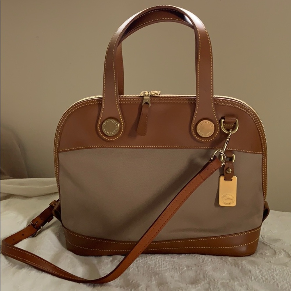 Dooney & bourke  satchel